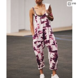 Free people hot shot onesie romper. Size XS. Palmy Beach, light pink & maroon.